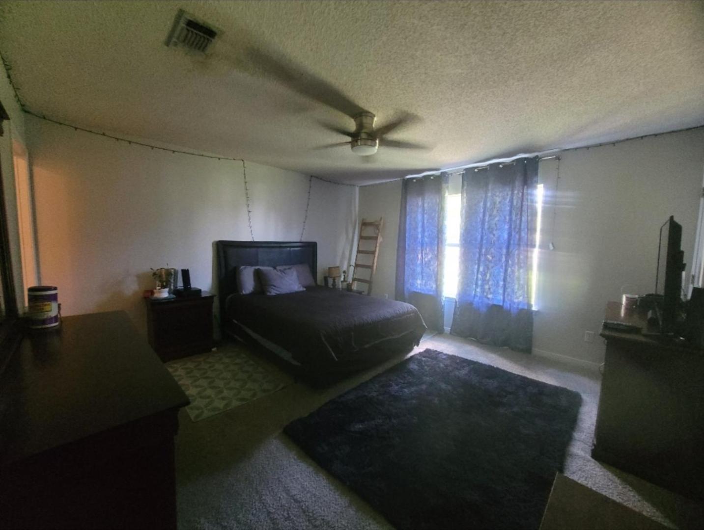 Bedroom Four Minutes From Beach بينساكولا المظهر الخارجي الصورة